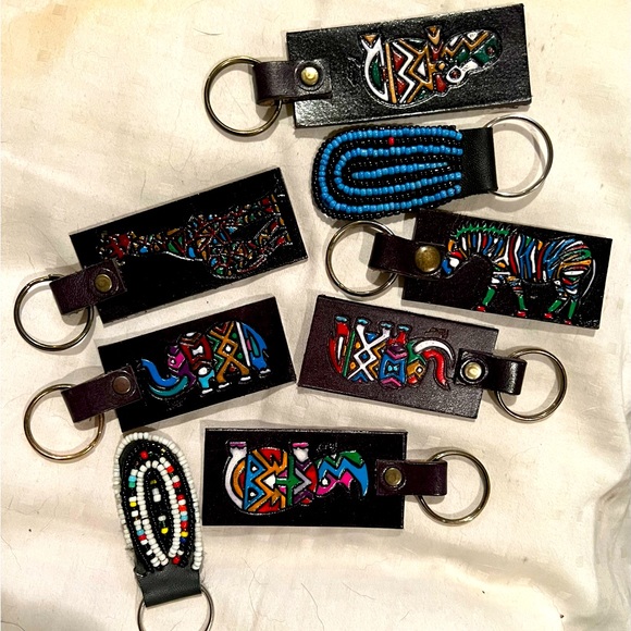 Hand crafted leather key fobs from 🇺🇬, 2 styles! - Picture 1 of 12